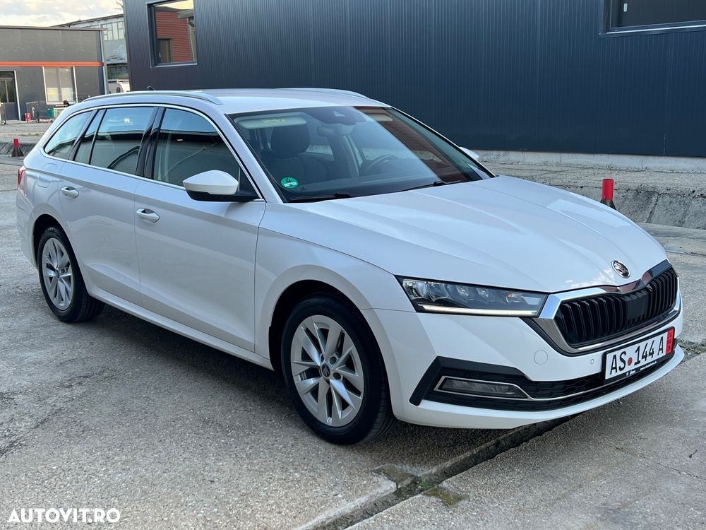 Skoda Octavia 2.0 TDI DSG First Edition - 2
