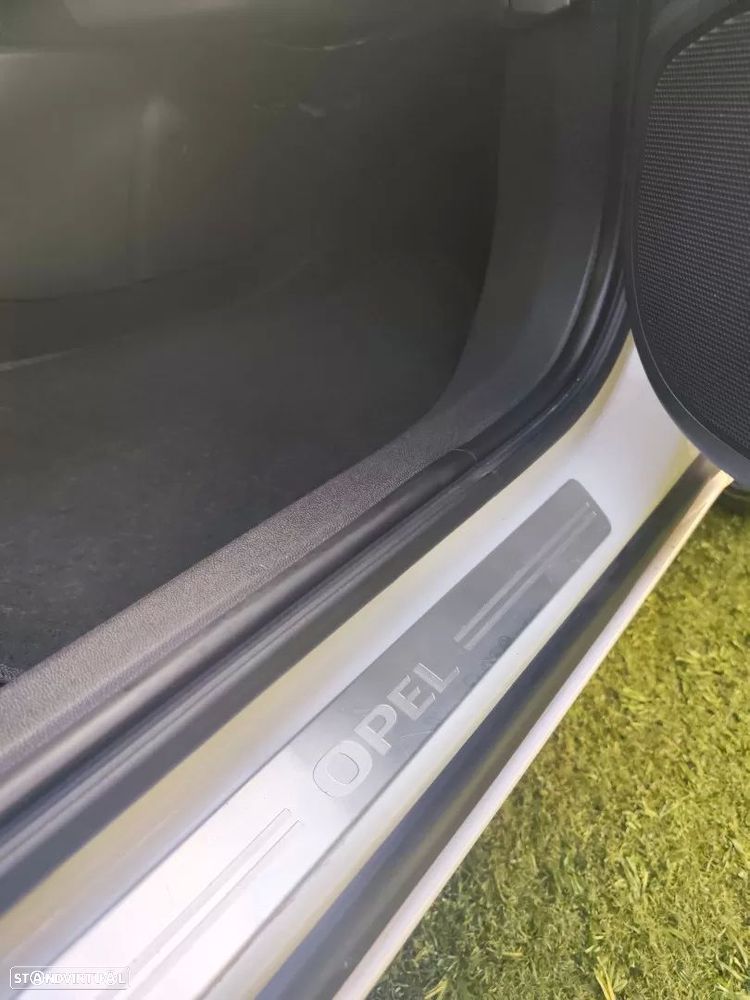 Opel Corsa 1.3 CDTi Cosmo - 15