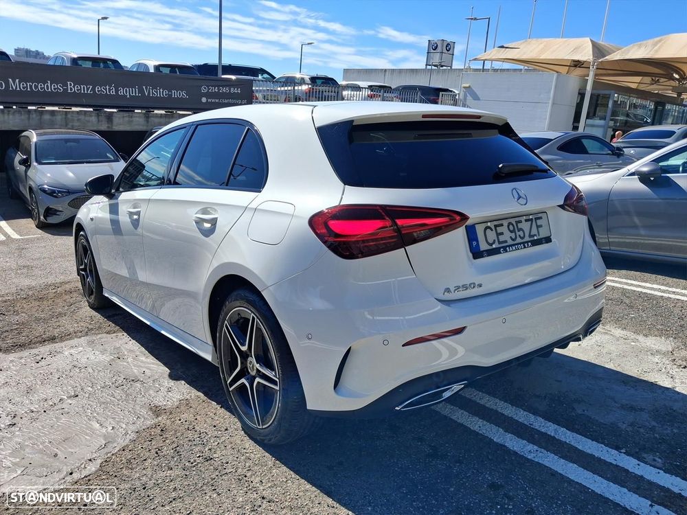 Mercedes-Benz A 250 e AMG Line - 7