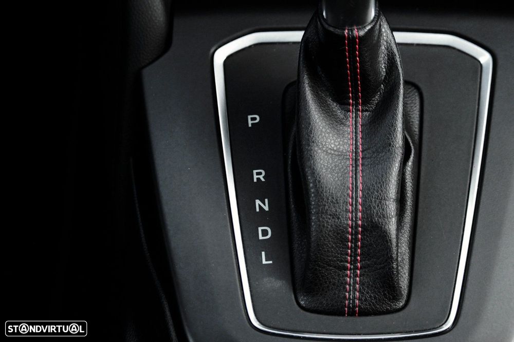 Ford Focus 1.0 EcoBoost MHEV ST-Line X Aut. - 25