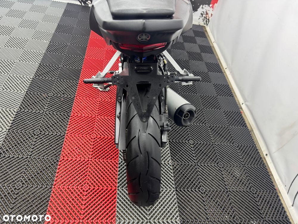 Yamaha MT - 21