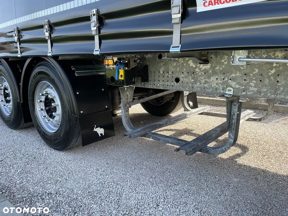 Schmitz Cargobull 2022**STANDARD**NOWE OPONY**OŚ.POD**DACH.POD**JAK NOWA - 9
