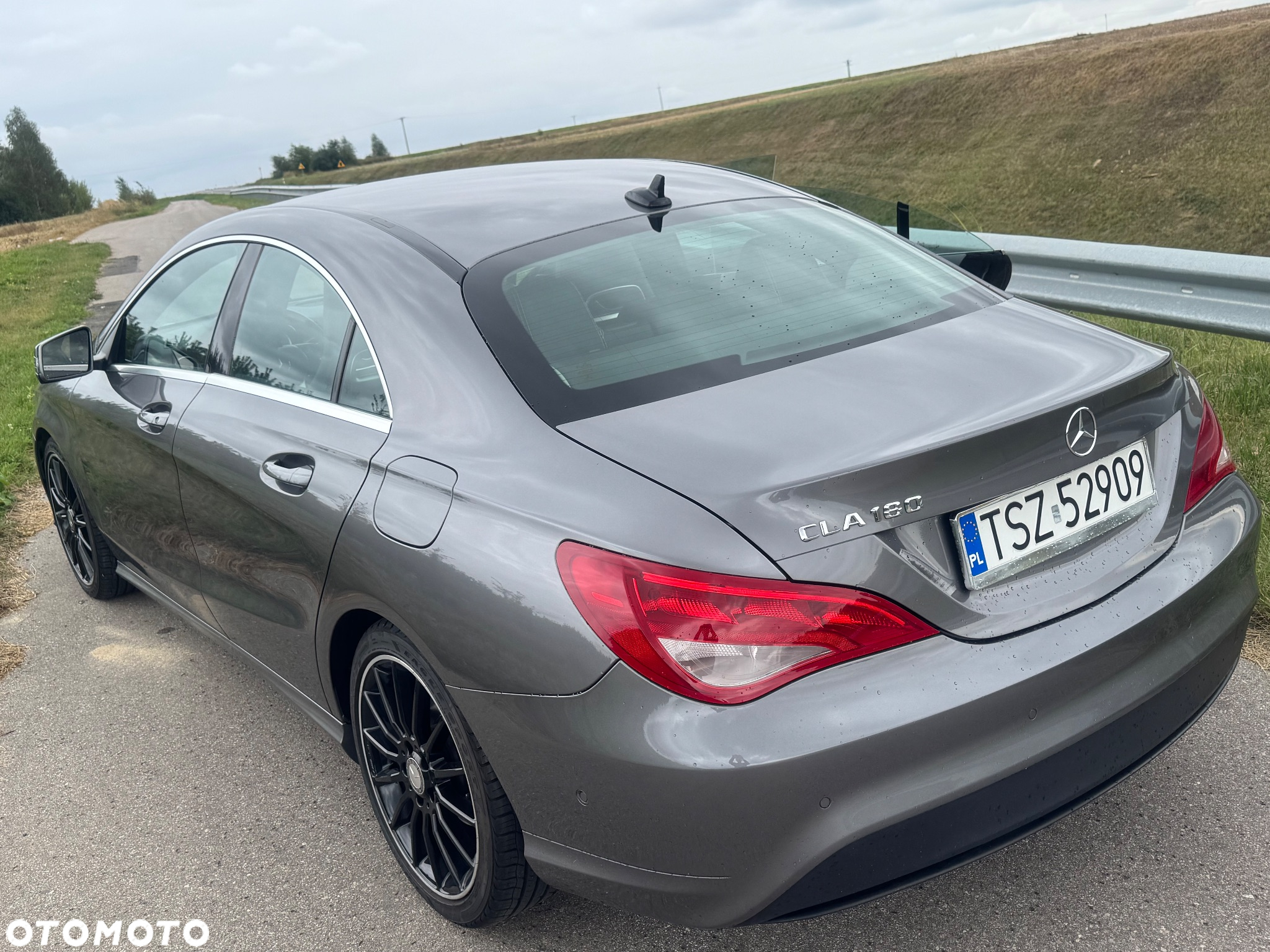 Mercedes-Benz CLA 180 - 28
