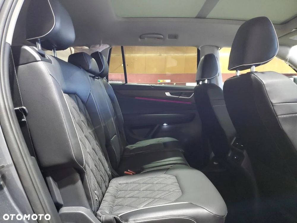 Volkswagen Atlas - 9