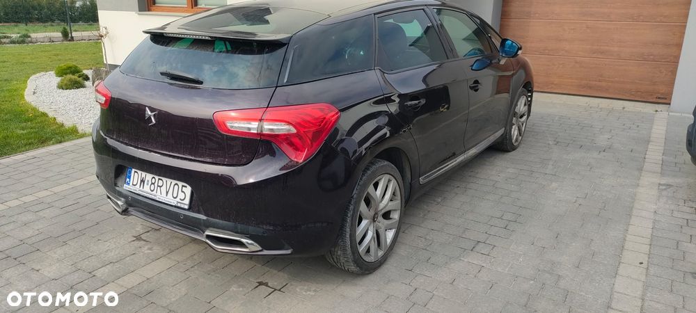 DS Automobiles DS 5 - 8