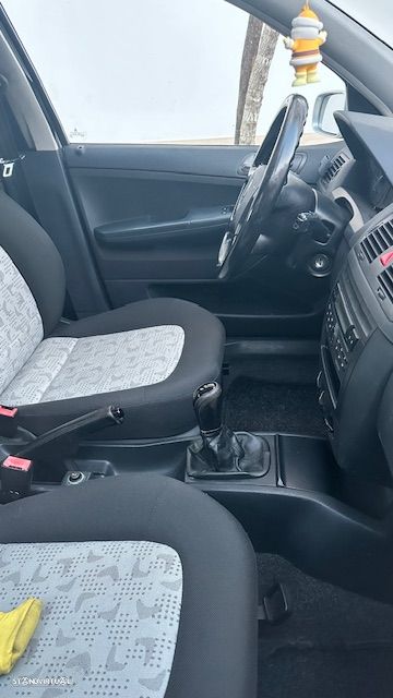 Skoda Fabia Break 1.4 TDi Comfort - 5