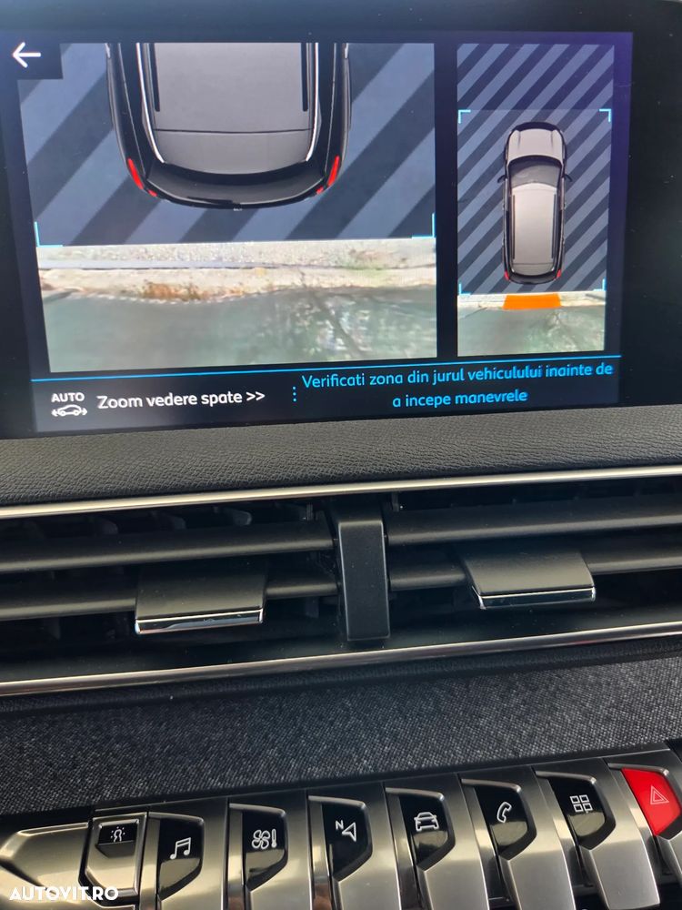 Peugeot 3008 1.6 BlueHDI S&S EAT6 GT-Line - 17