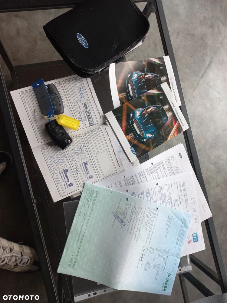 Ford Fiesta 1.25 Ambiente - 25