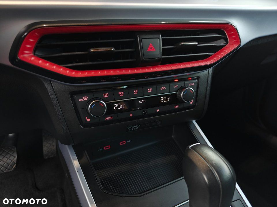 Seat Arona - 18