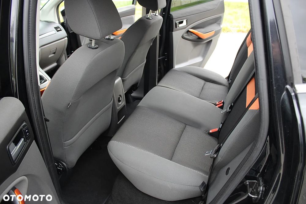 Ford Kuga 2.0 TDCi Titanium - 10