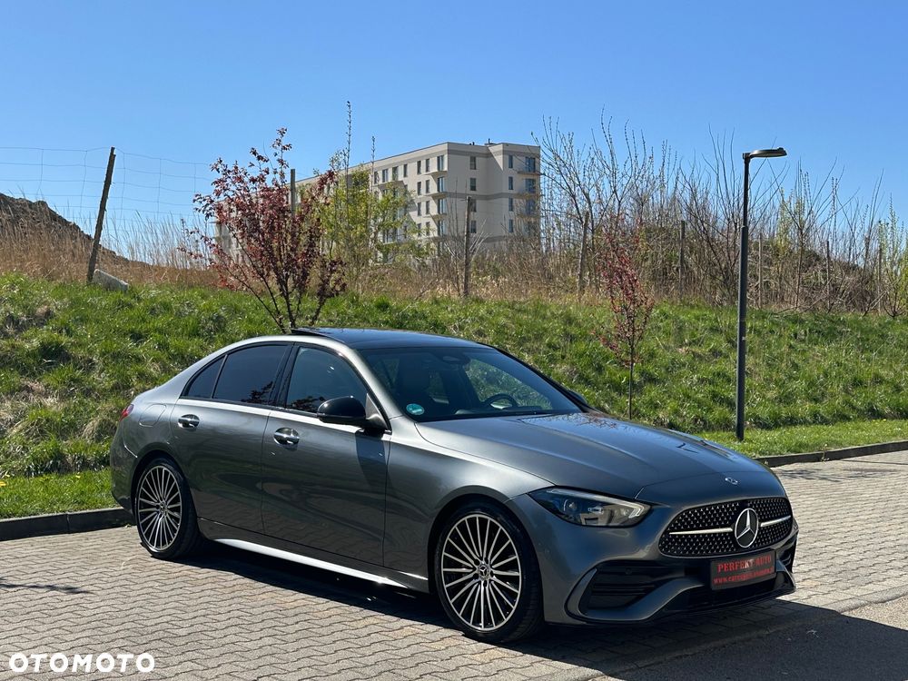 Mercedes-Benz Klasa C 180 9G-TRONIC Edition AMG Line - 13
