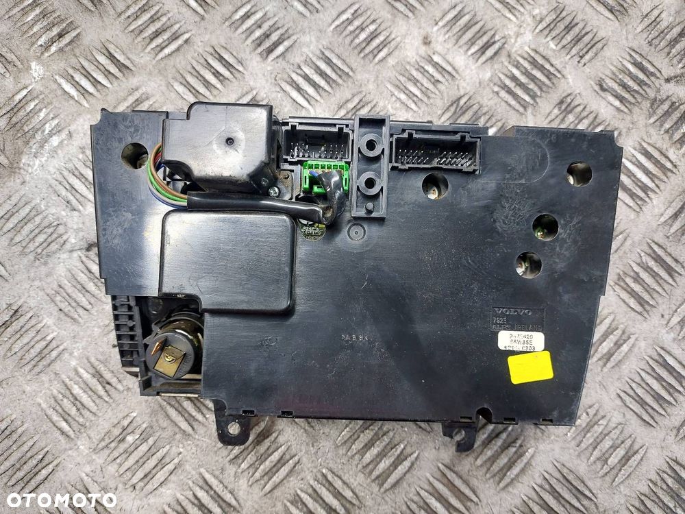 PANEL NAWIEWU VOLVO S80 I  9472420 ID: 237449 - 2