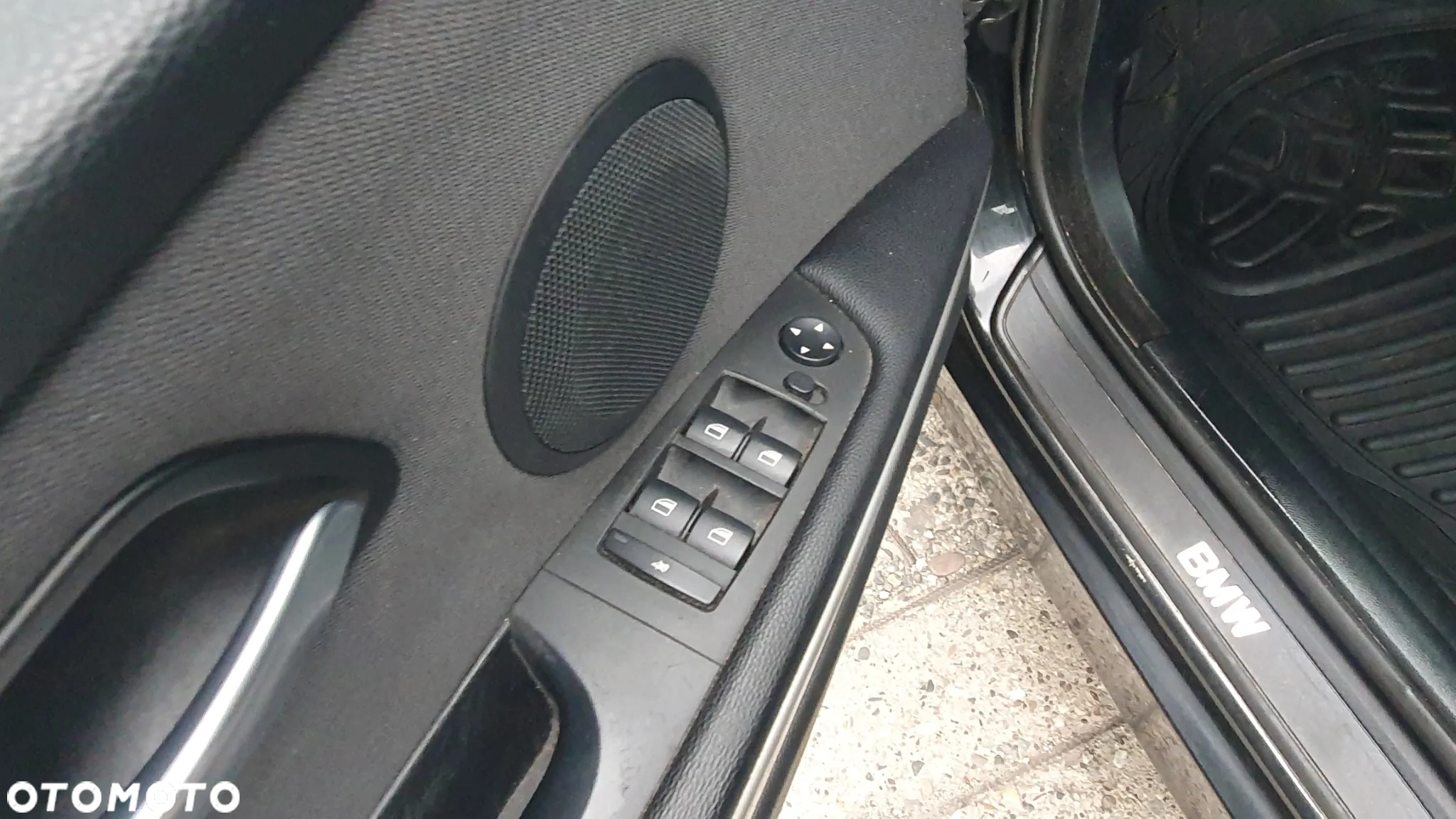 BMW Seria 3 318i - 17