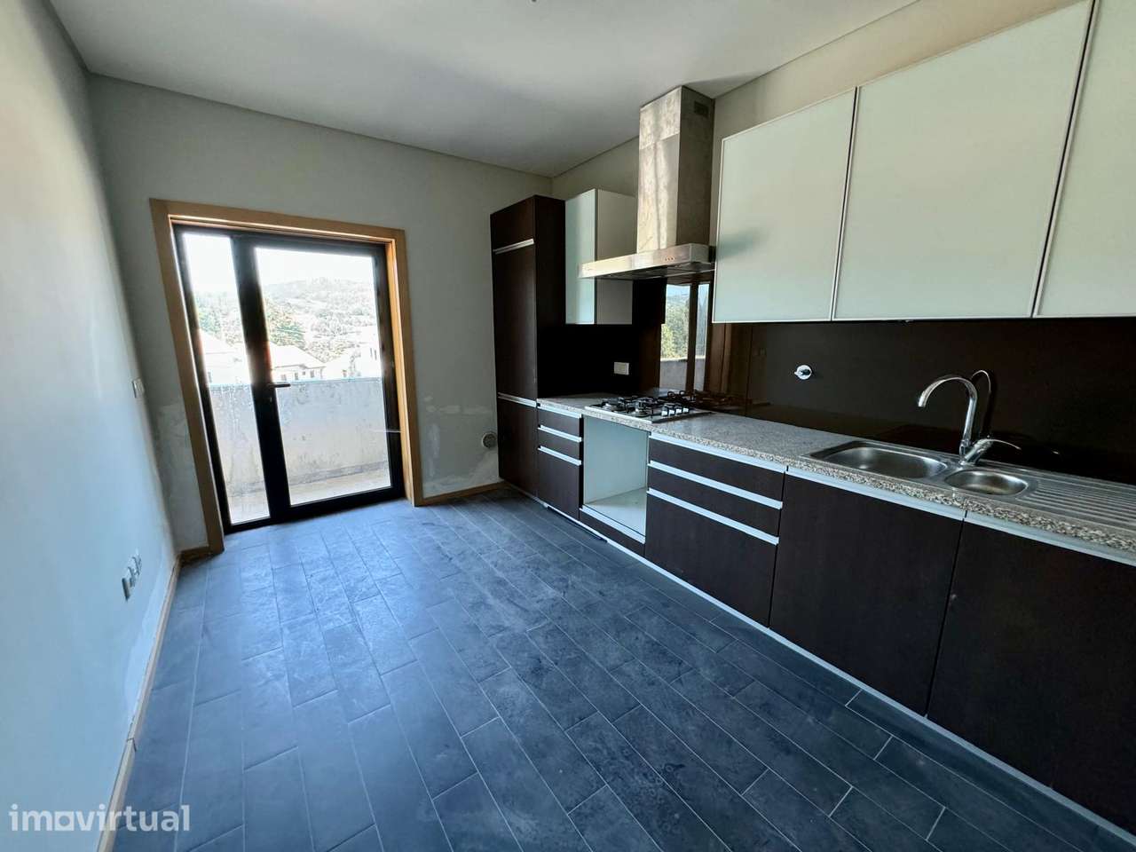 Apartamento T3 para venda em Salto, Montalegre, Vila Real - Grande imagem: 2/20
