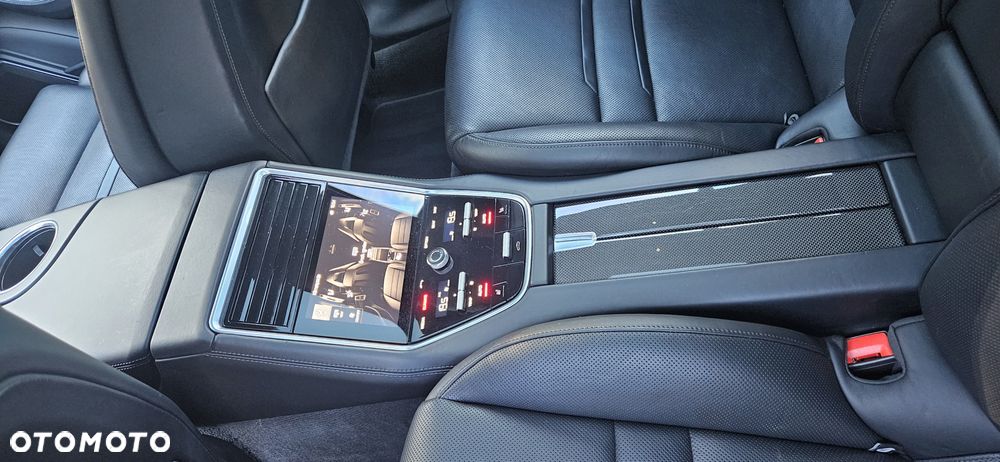 Porsche Panamera Turbo Executive - 5