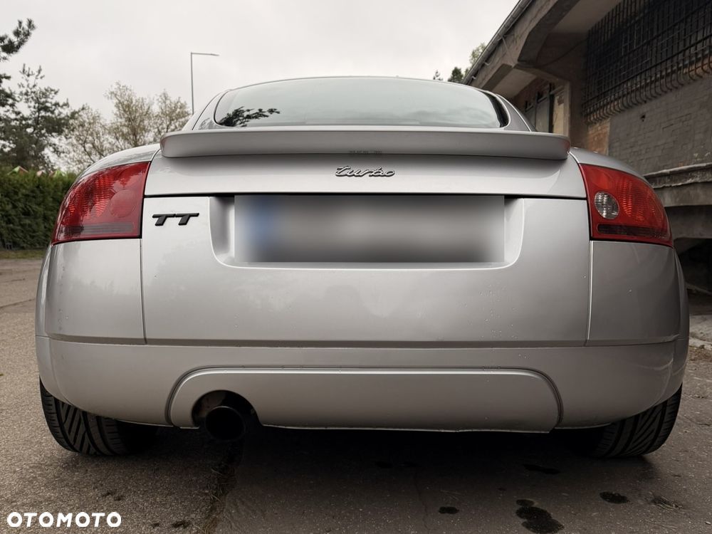 Audi TT Coupé - 8