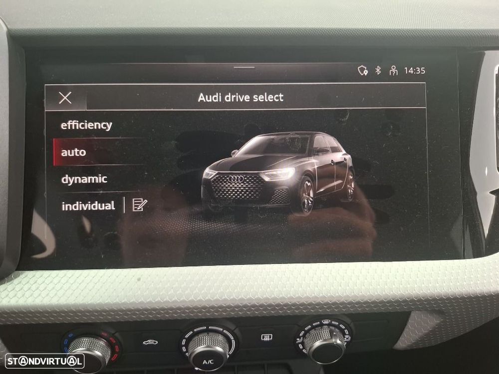 Audi A1 Sportback 40 TFSI S line S tronic - 18
