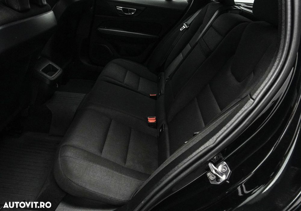 Volvo V60 D3 Base - 16