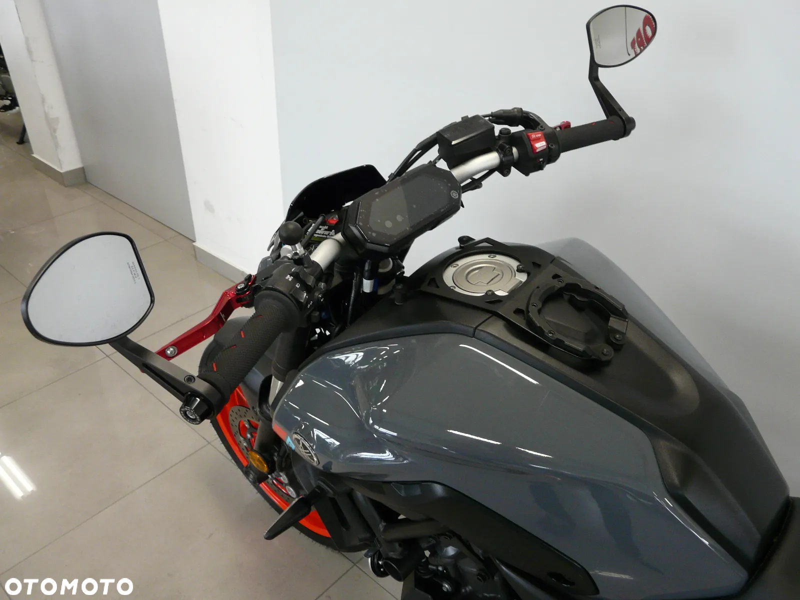 Yamaha MT - 21