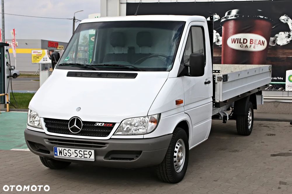 Mercedes-Benz Sprinter - 7