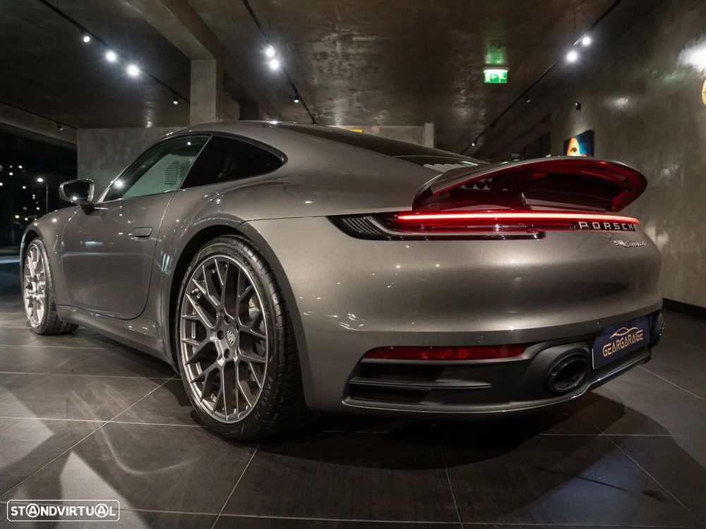 Porsche 911 (992) Carrera 4 PDK - 12