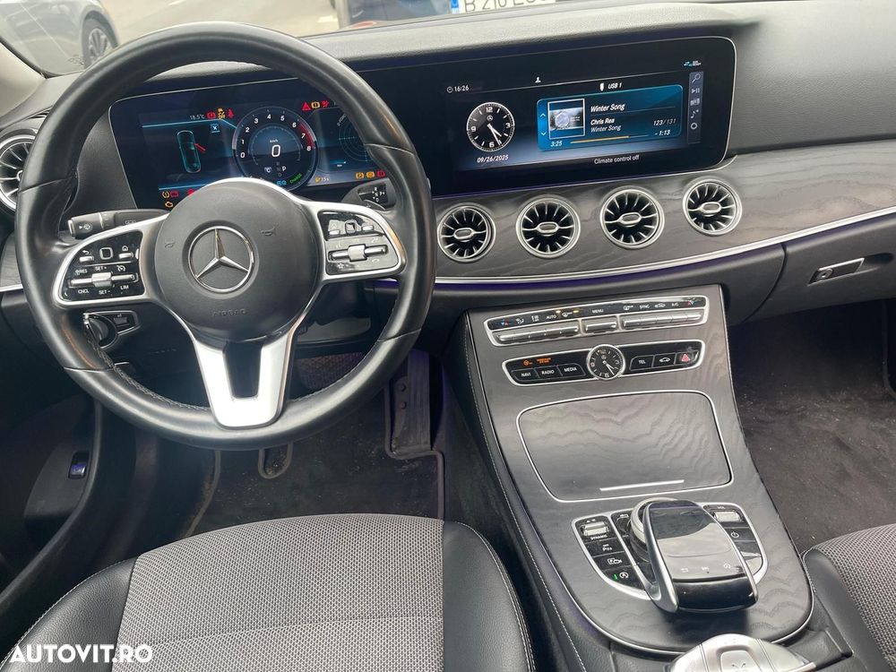 Mercedes-Benz E 300 - 11