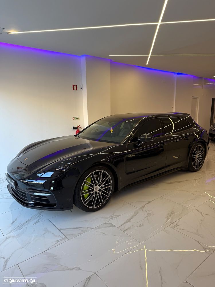 Porsche Panamera Sport Turismo 4 E-Hybrid - 9