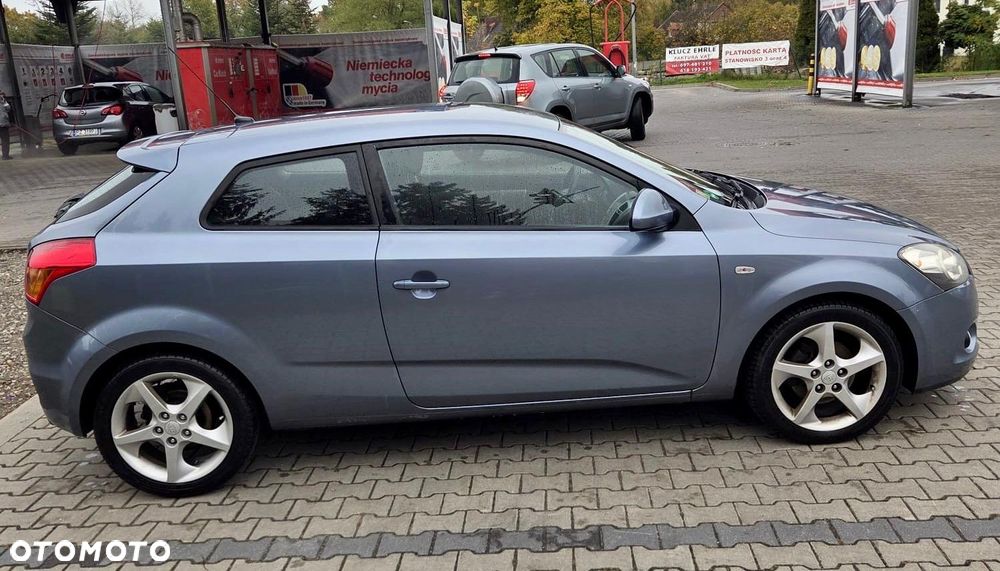 Kia ProCeed - 3