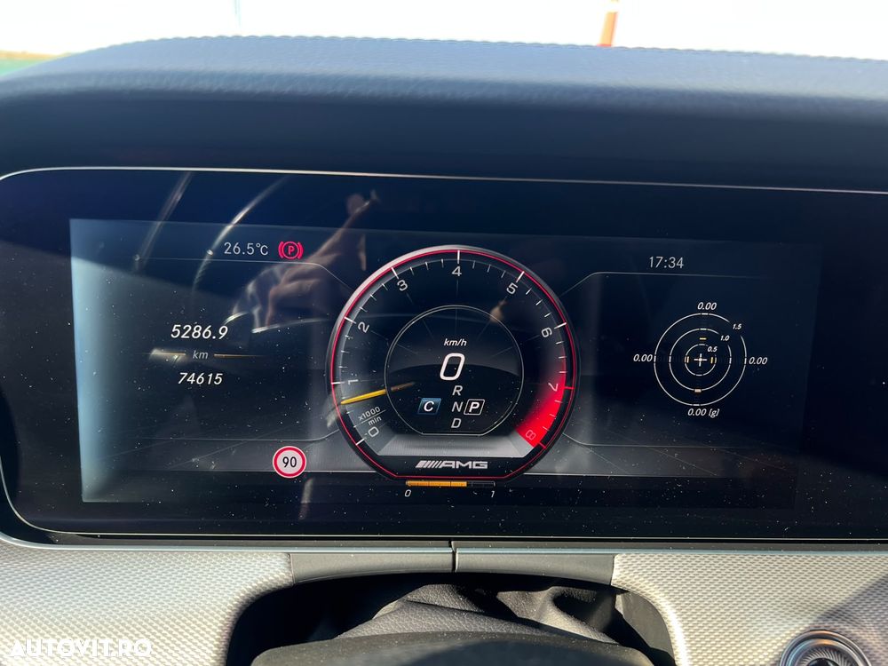 Mercedes-Benz E AMG 63 4Matic+ 9G-TRONIC - 13
