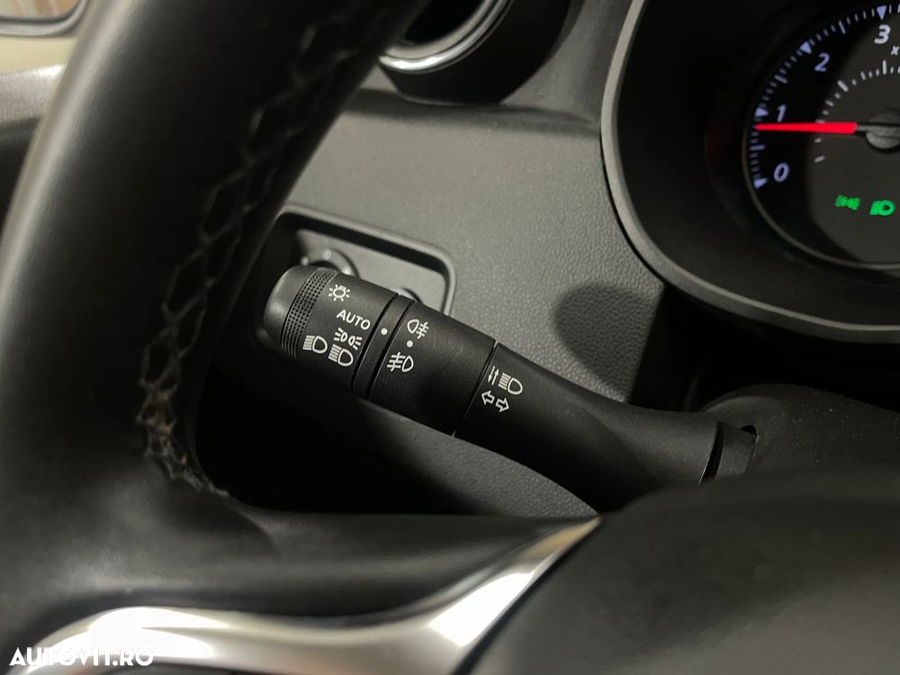 Dacia Duster 1.6 SCe Comfort - 22