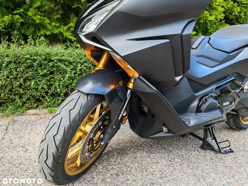 Honda NSS - 14