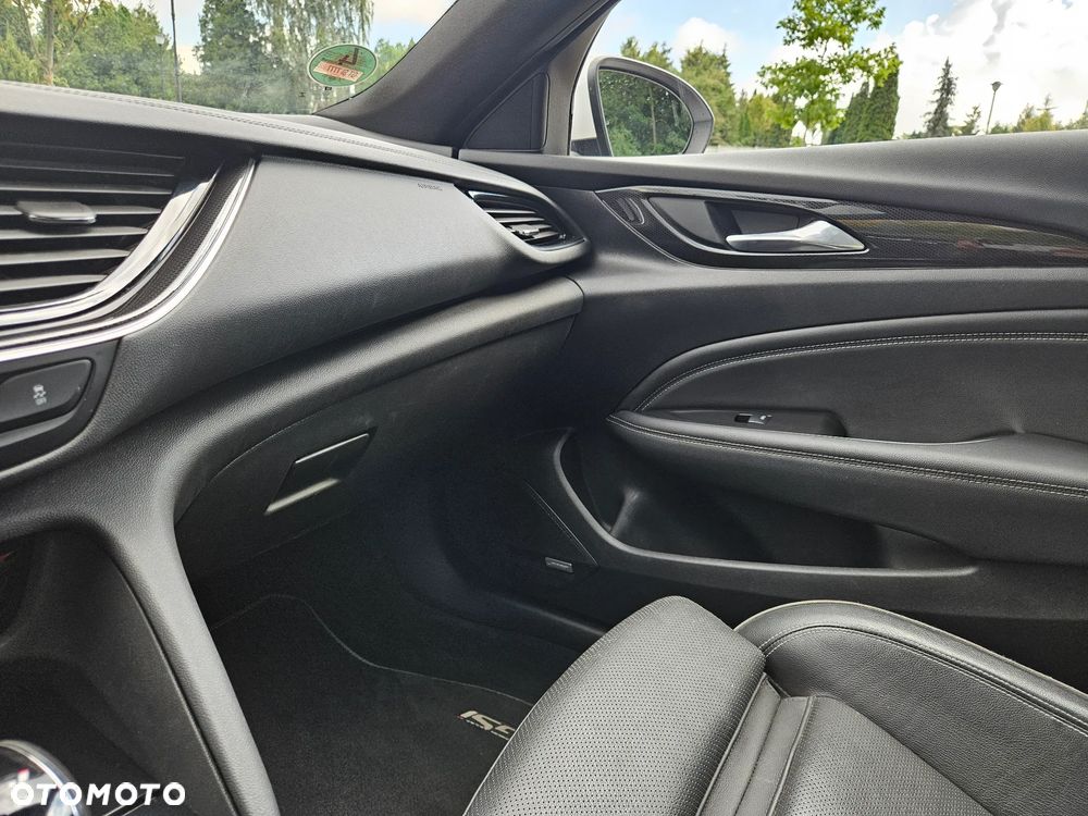 Opel Insignia 2.0 BiTurbo D 4x4 Automatik GSI - 38
