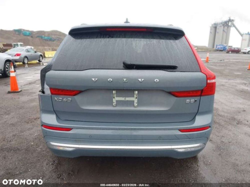 Volvo XC 60 - 8