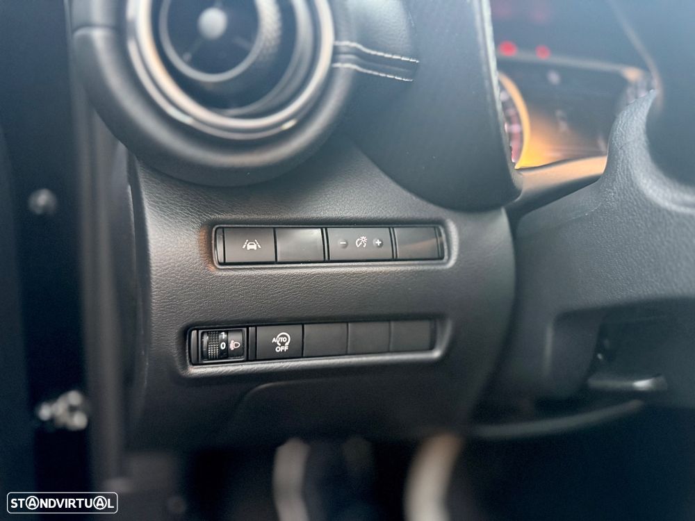 Nissan Juke 1.0 DIG-T N-Design Black - 22