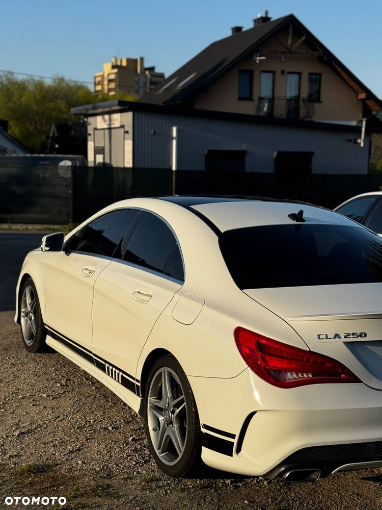 Mercedes-Benz CLA 250 7G-DCT UrbanStyle Edition - 6