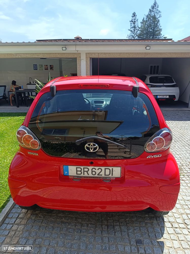 Toyota Aygo Standard - 6
