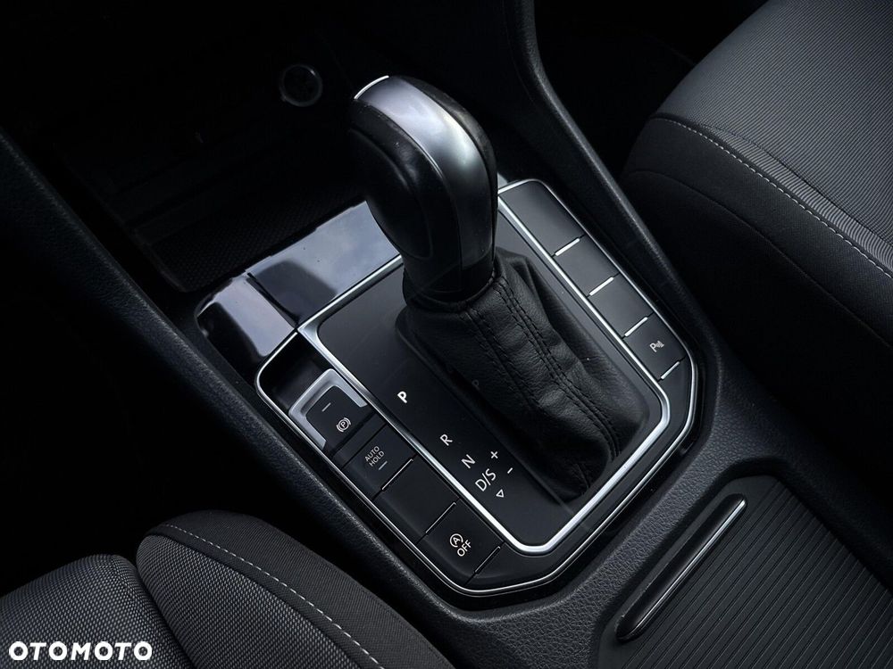 Volkswagen Golf Sportsvan VII SV 1.5 TSI ACT Highline DSG - 17