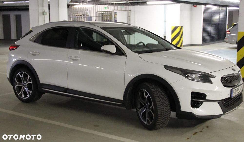 Kia XCeed 1.6 CRDi SCR L Business Line DCT - 2