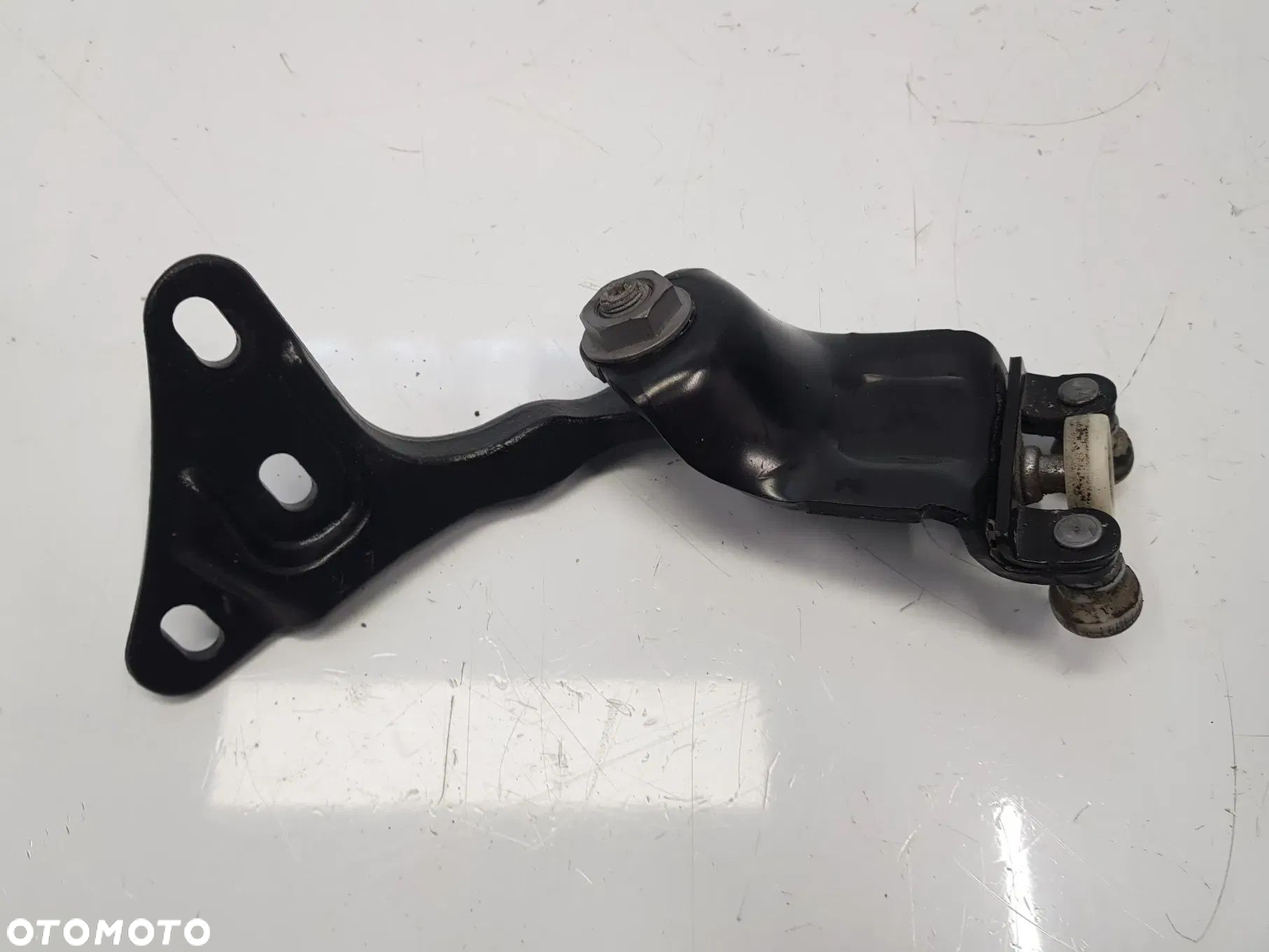 Rolka wózek prowadnica drzwi przesuwnych bocznych wózek górny FORD TRANSIT MK8 - 4