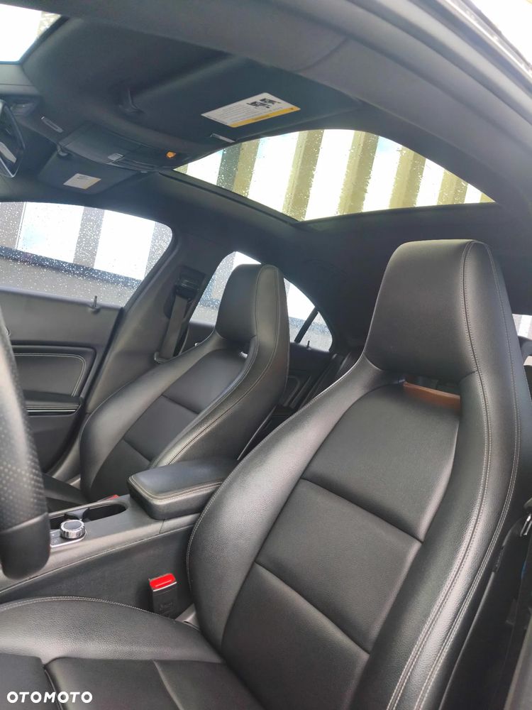 Mercedes-Benz CLA 250 4Matic 7G-DCT Sport - 6