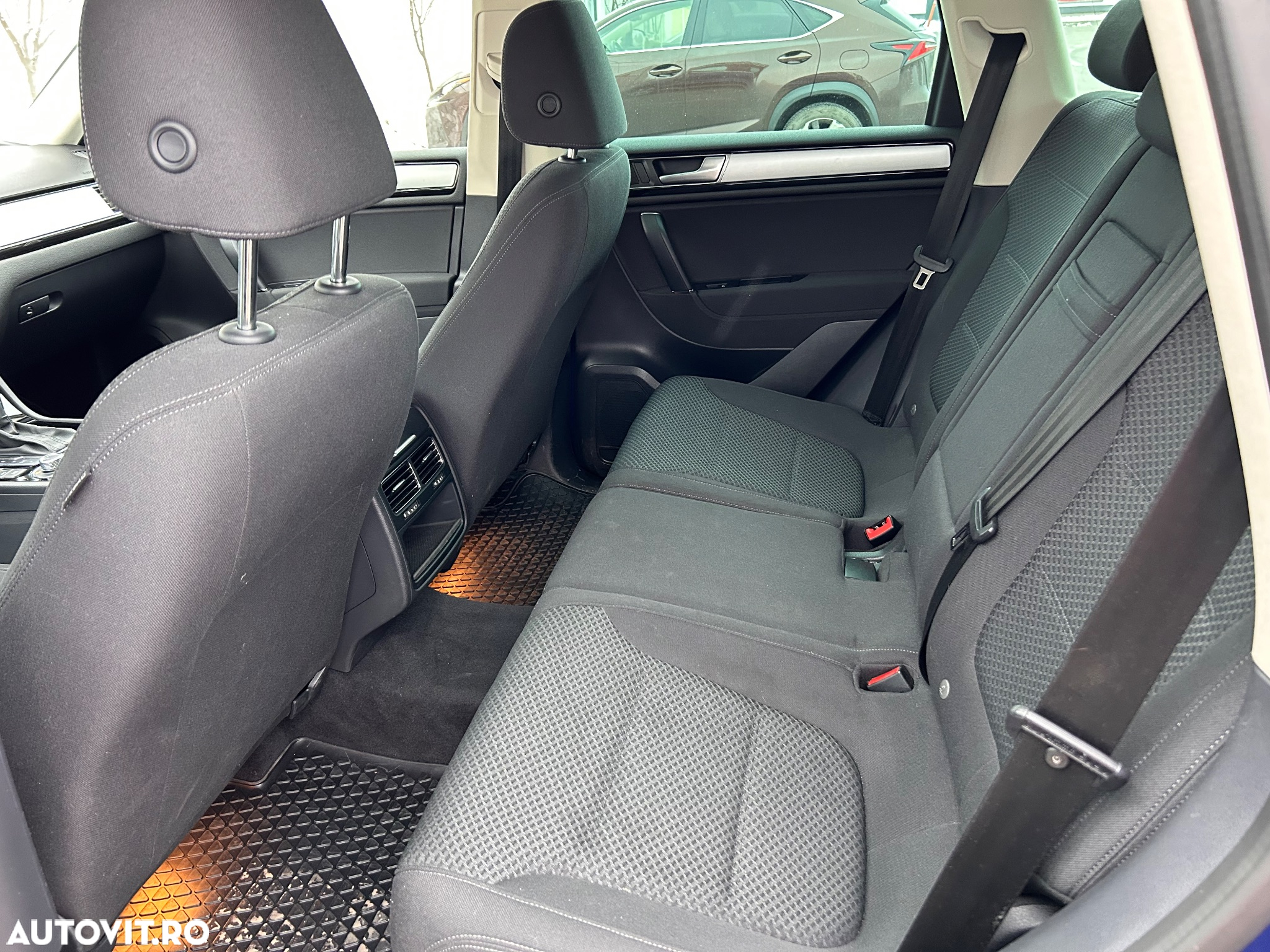 Volkswagen Touareg V6 TDI BMT Mountain Plus - 16