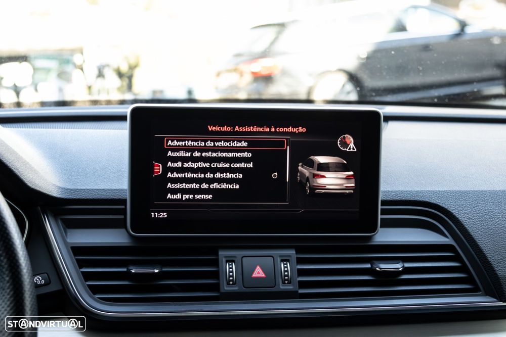 Audi Q5 2.0 TDI quattro S-line S-tronic - 48