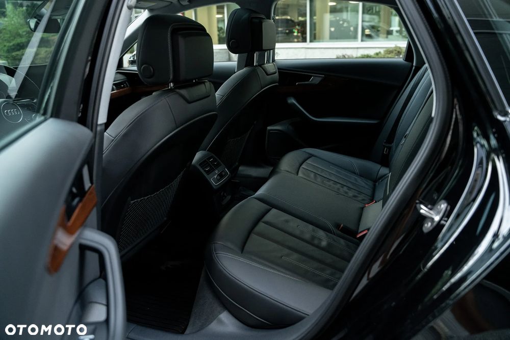 Audi A4 Limousine 40 TFSI quattro S tronic - 10