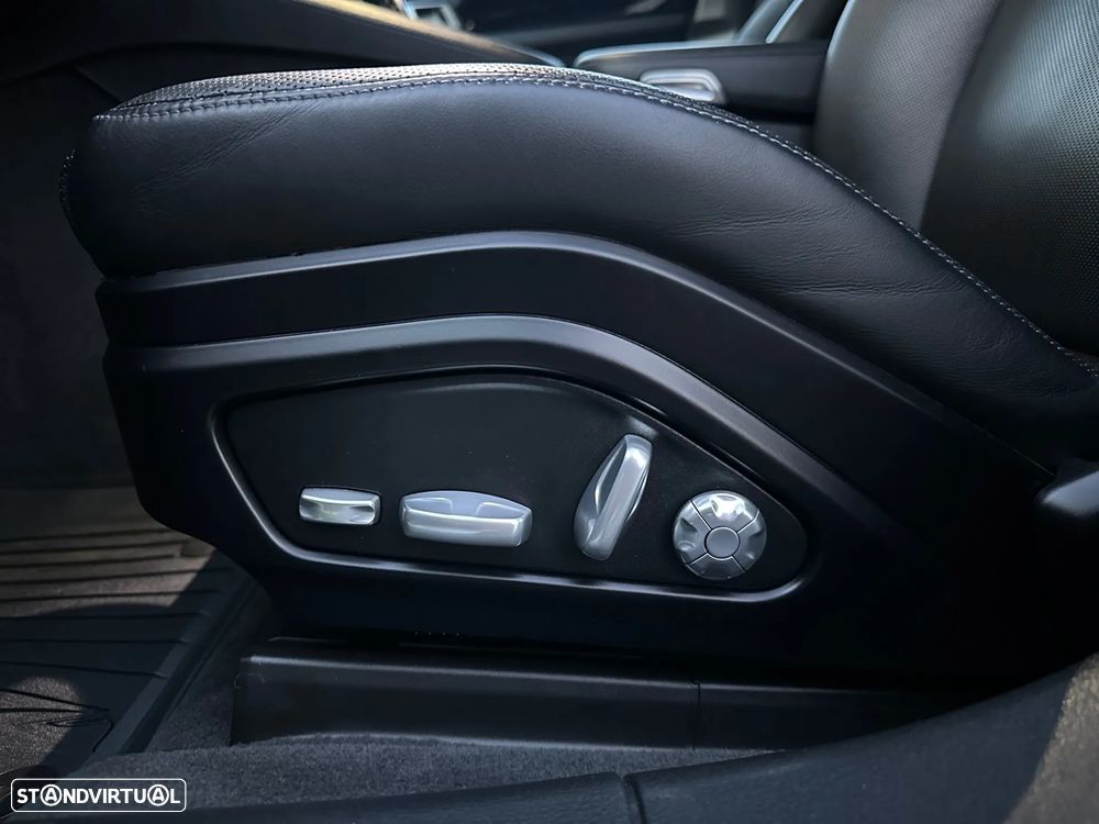 Porsche Panamera Sport Turismo 4 E-Hybrid Platinum Edition - 15