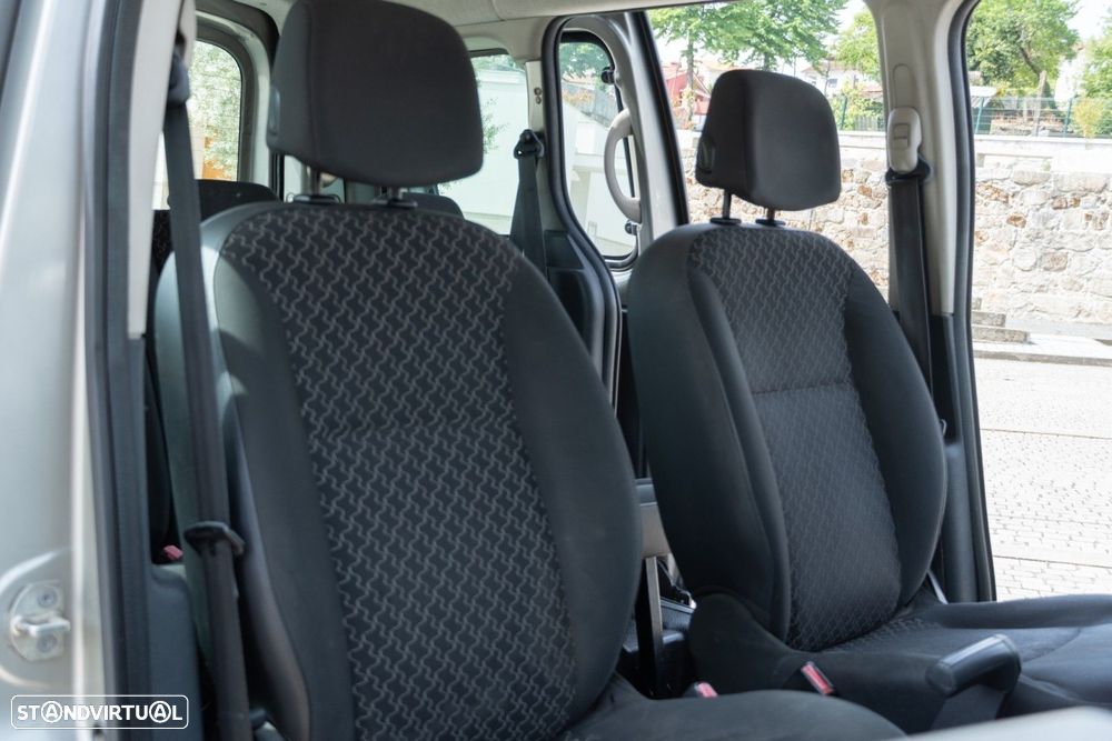 Renault Kangoo 1.5 dCi Confort - 19