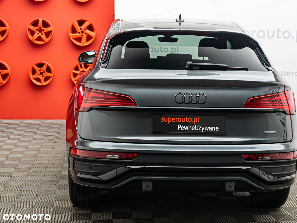 Audi Q5 Sportback - 24