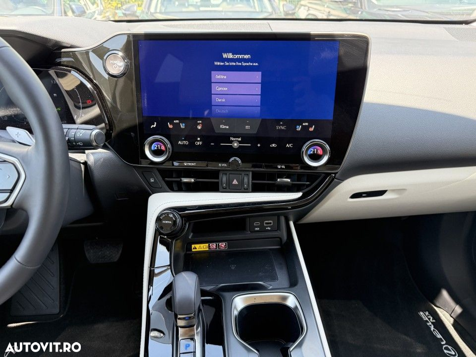 Lexus Seria NX 350h AWD 2.5 TNGA HV 25H CVT Executive - 24