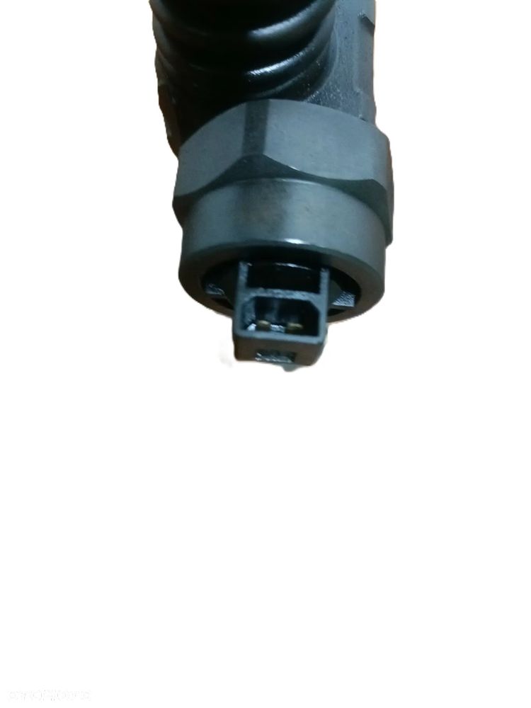 * FORD GALAXY MK1 95-00 r. 1,9 TDI (4 szt.) WTRYSKI wtryskiwacze BOSCH 0414720018 - 9
