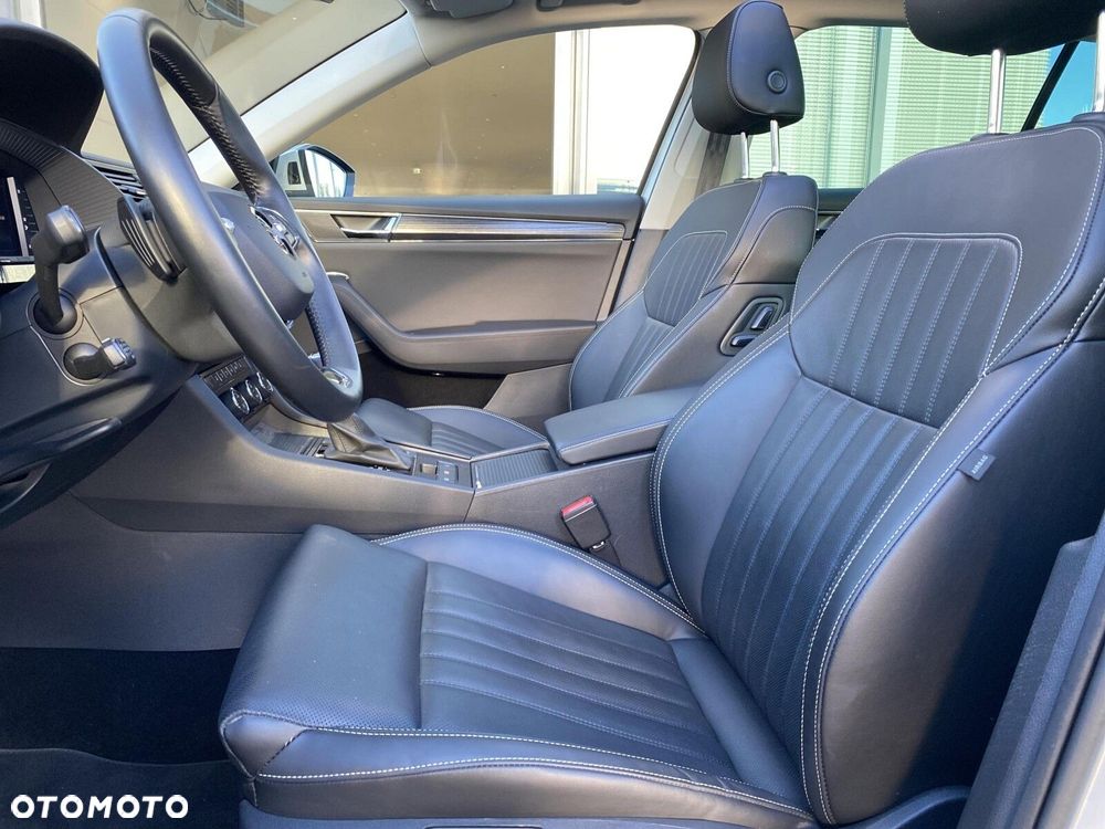 Skoda Superb 2.0 TDI SCR Style DSG - 11