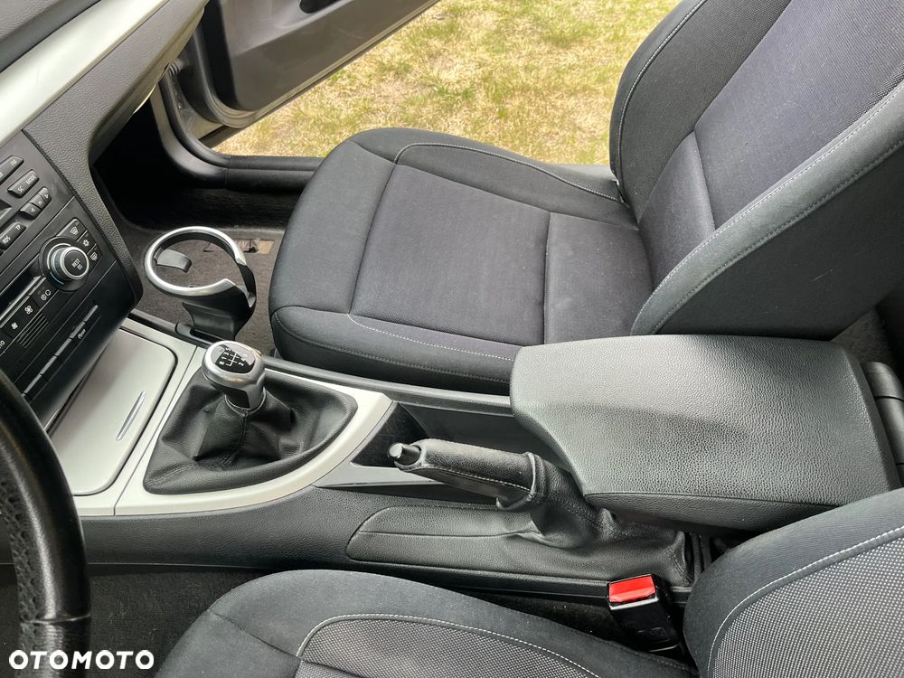 BMW Seria 1 - 11